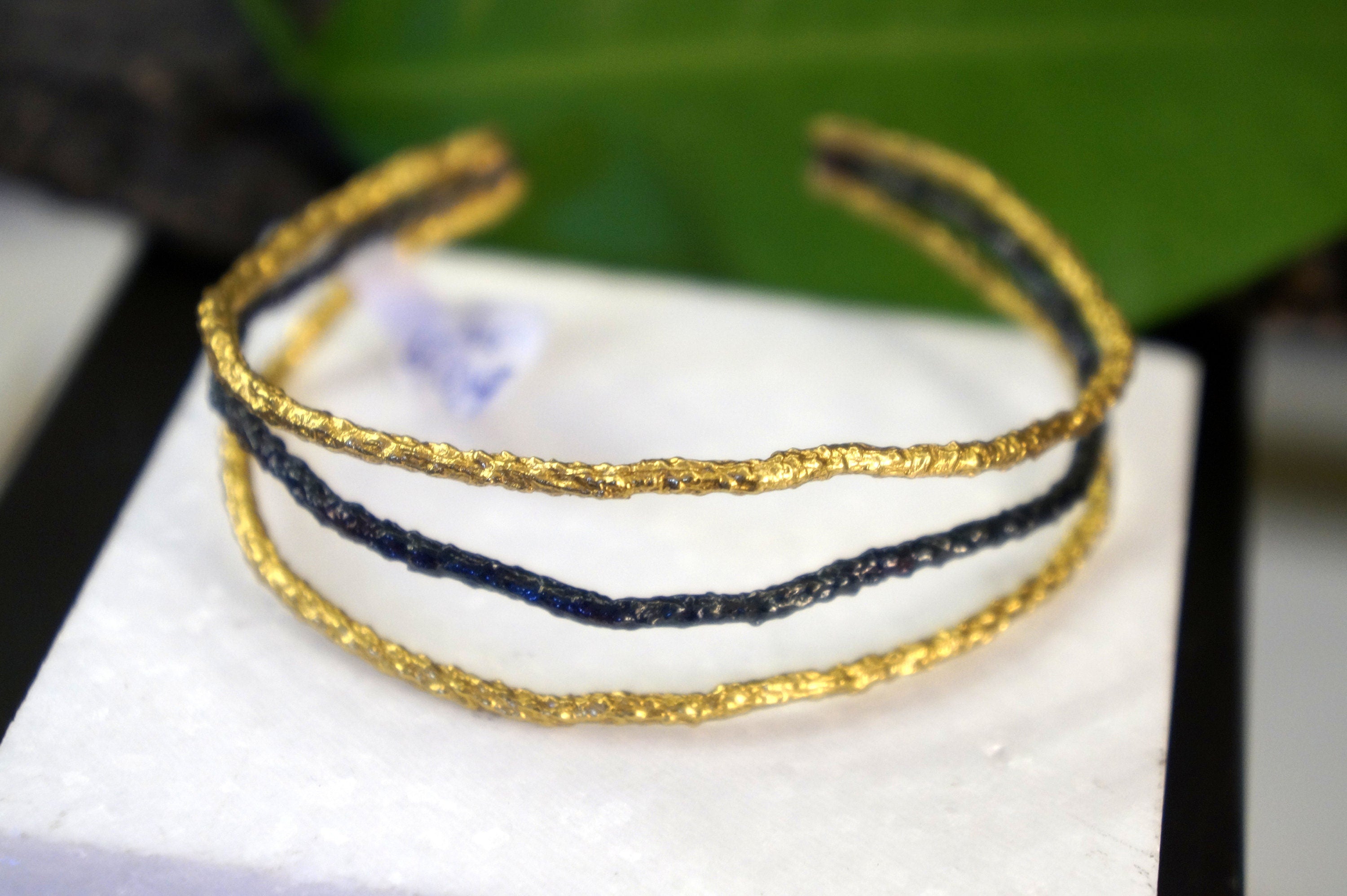 Nature-Inspired Twig Bracelet, Pine Branch (14k Gold, Adjustable) - Image 5