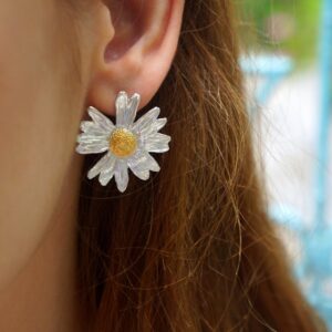 Daisy Flower Earrings, Gold-Plated Sterling Silver Jewelry, Handmade Jewelry, Gift for Her, Jewelry for Women