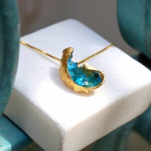 Gold Sea Shell Necklace with Blue Murano Glass, Gold-Plated Sterling Silver Jewelry, Gold Pendant, Gift for Her, Birthday Gift for Women