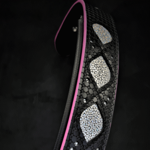 The "Ariel" collar